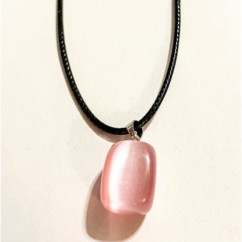 Pink Mona Lisa Gemstone Necklace